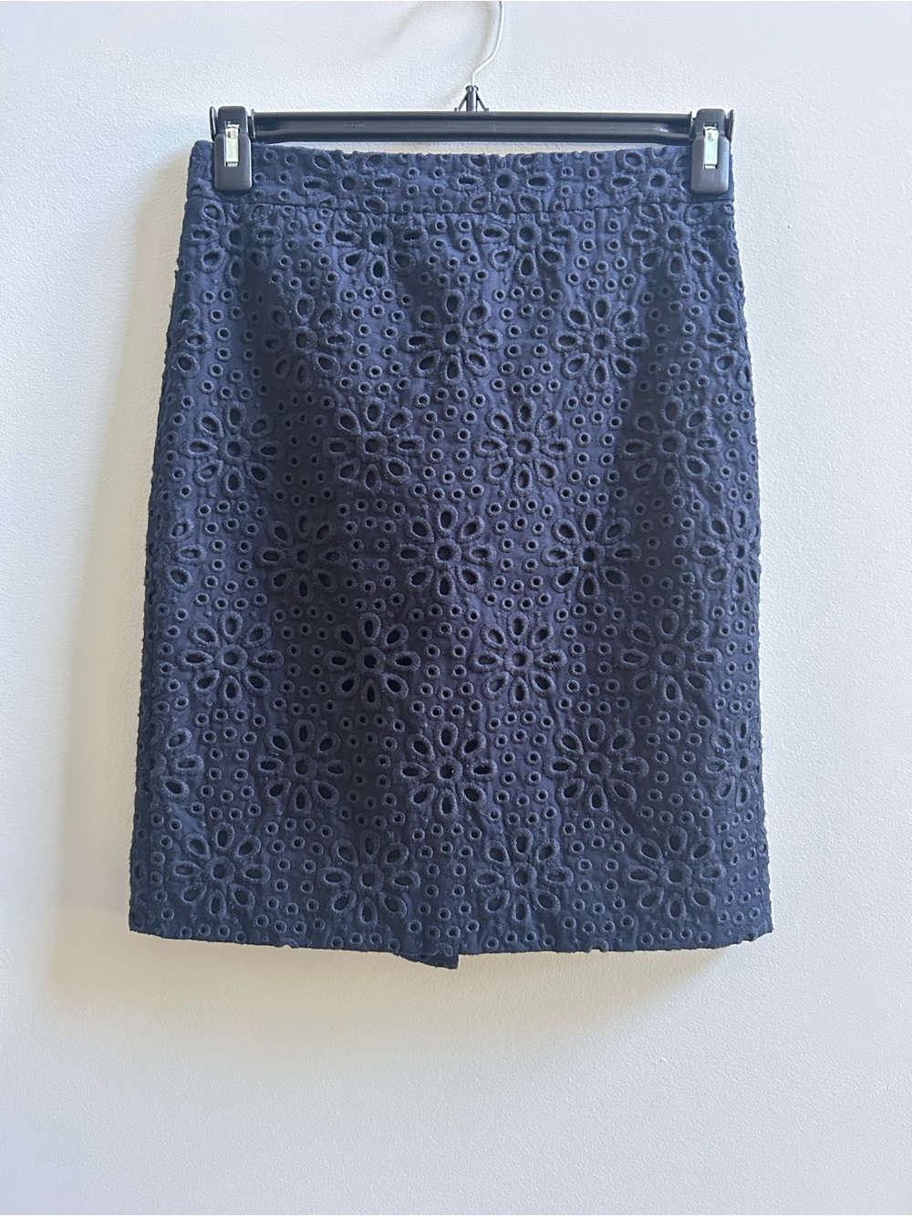 J. Crew Navy Floral Eyelet Embroidered No 2 Pencil Skirt, Size 0